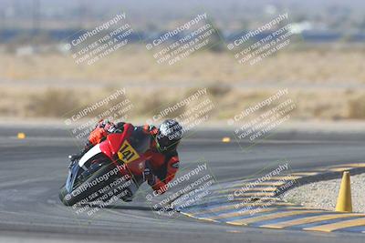 media/Dec-08-2024-CVMA (Sun) [[267e5a7075]]/Race 2-Amateur Supersport Open/